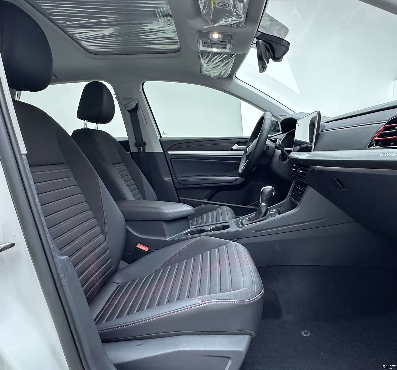 Volkswagen Lavida, 2023 8
