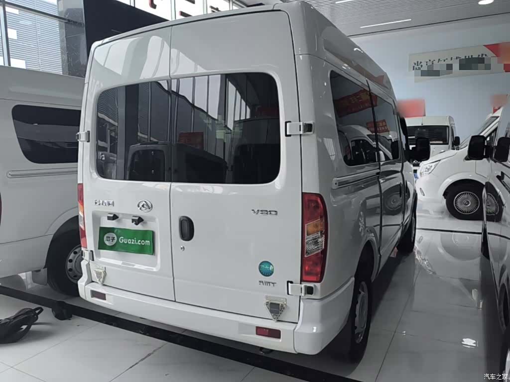 Maxus V80, 2024 7
