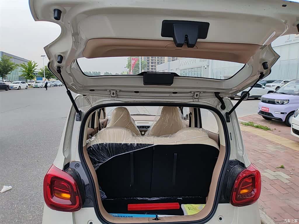 Wuling MINIEV, 2026 19