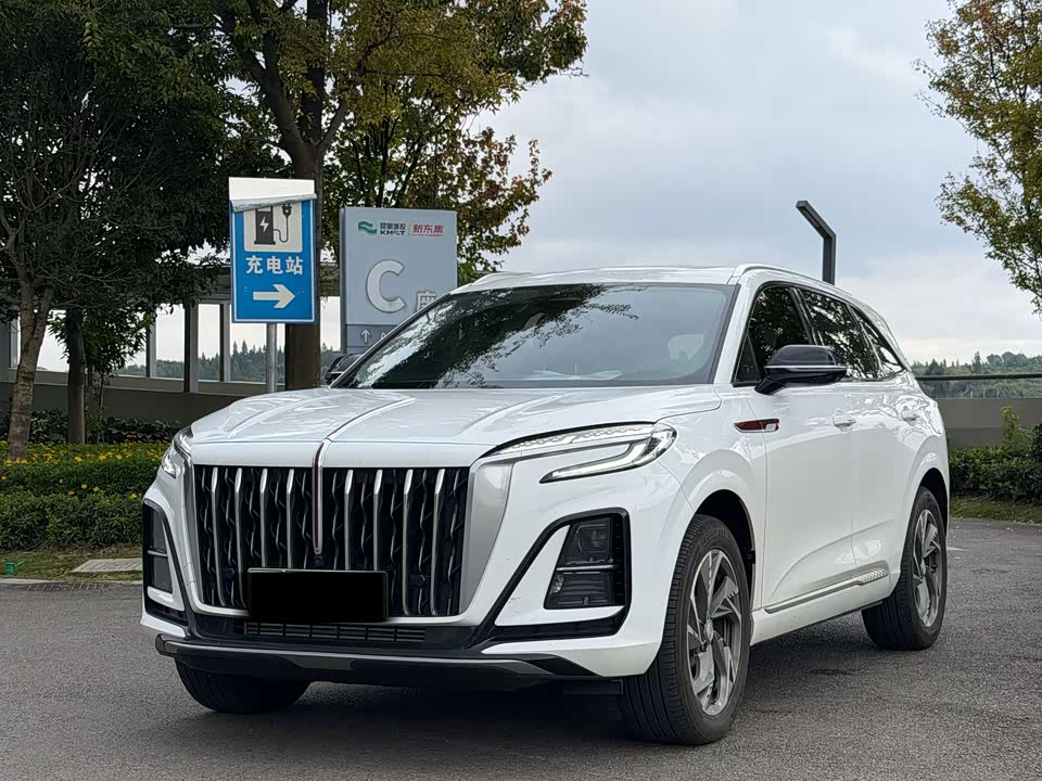Hongqi HS3 PHEV