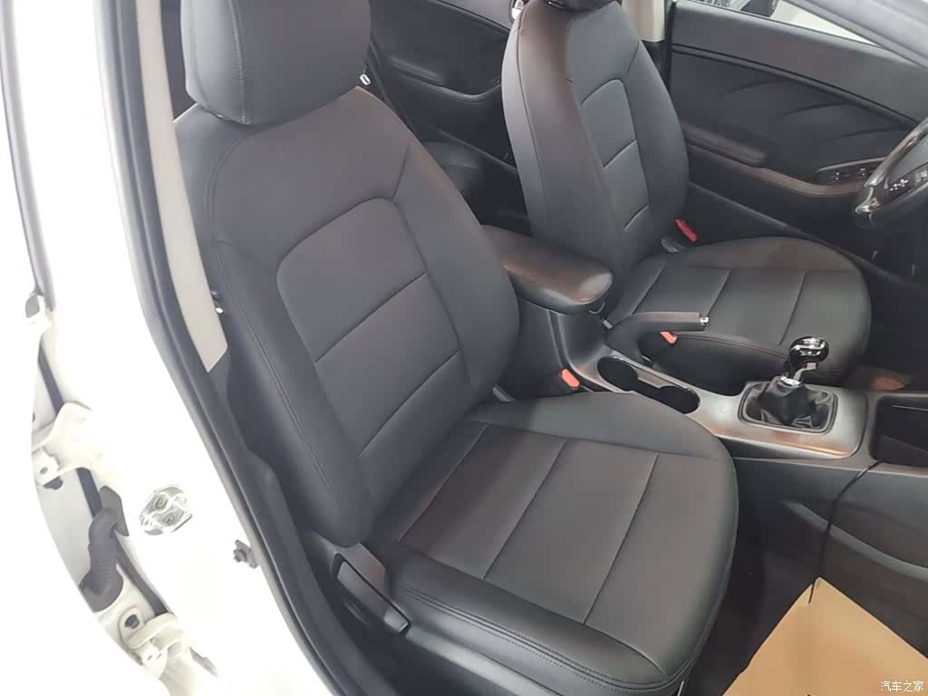 Kia K3, 2014 25