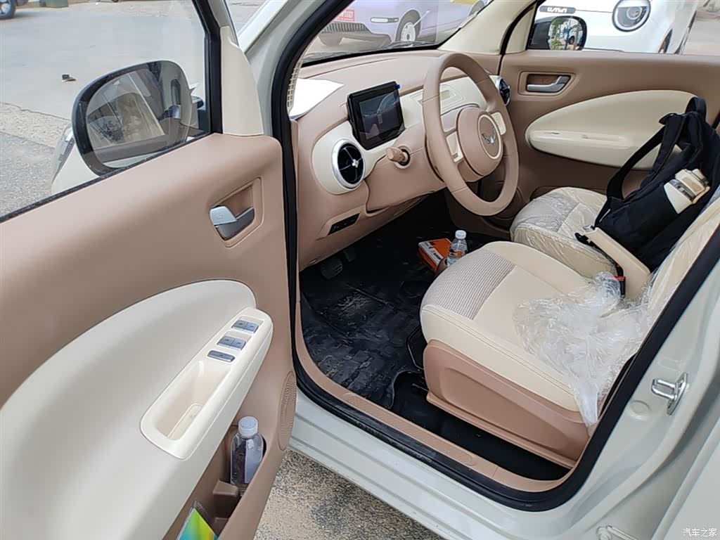 Wuling MINIEV, 2026 16
