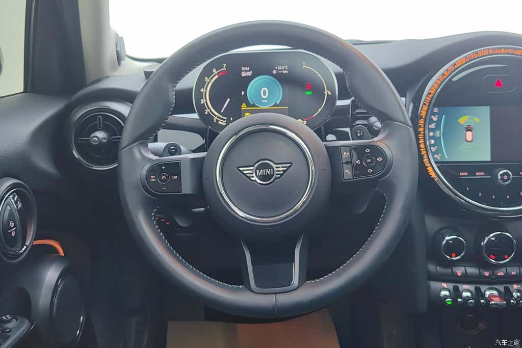 Mini Cooper, 2022 15