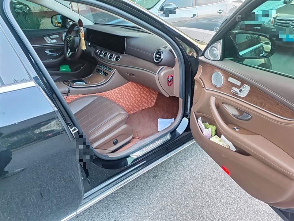 Mercedes-Benz E-class Mercedes-Benz E-class