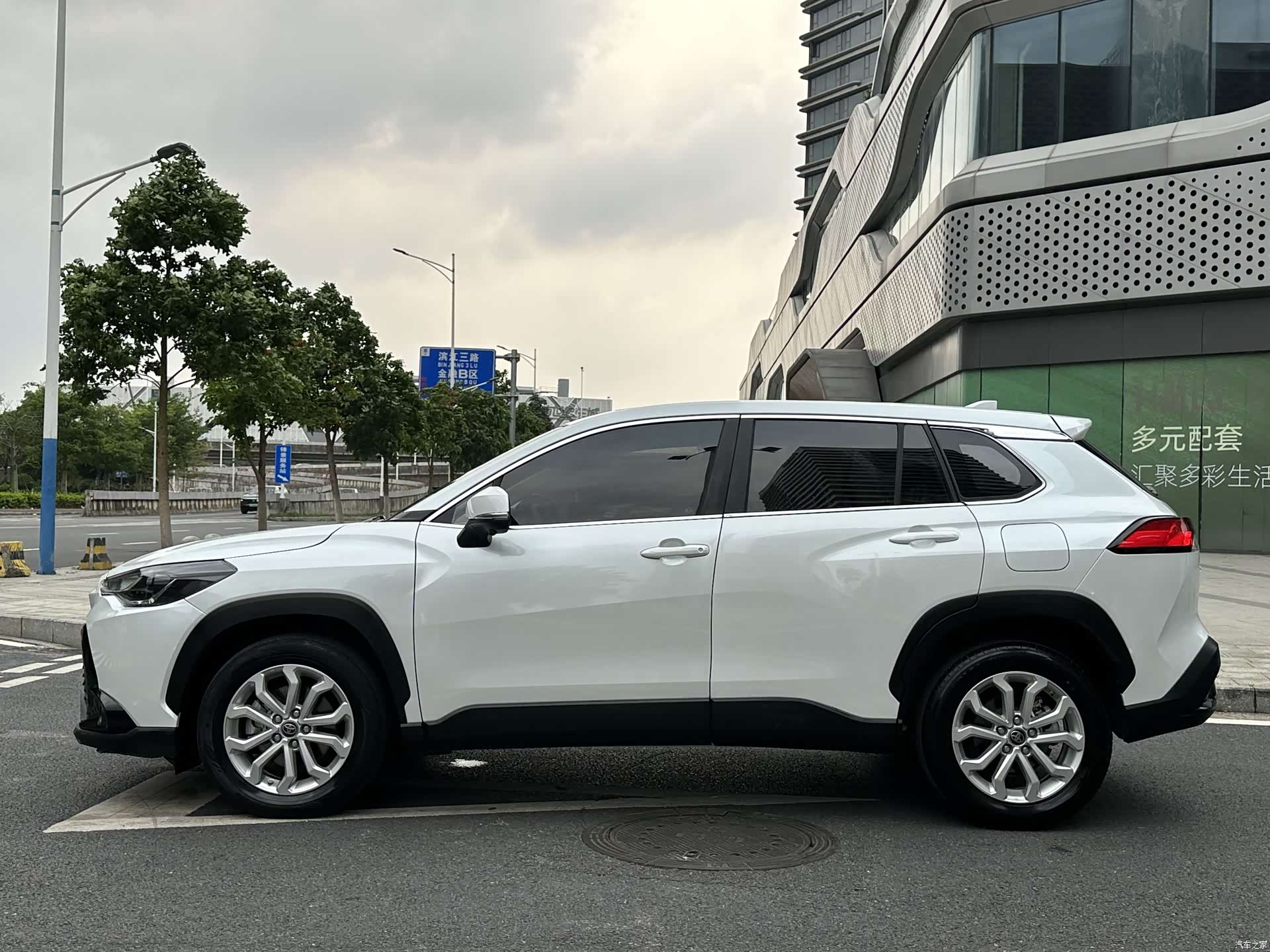 Toyota Frontlander, 2022 4