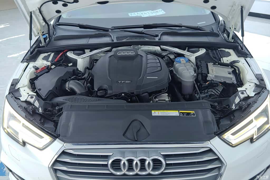 Audi A4L, 2018 10
