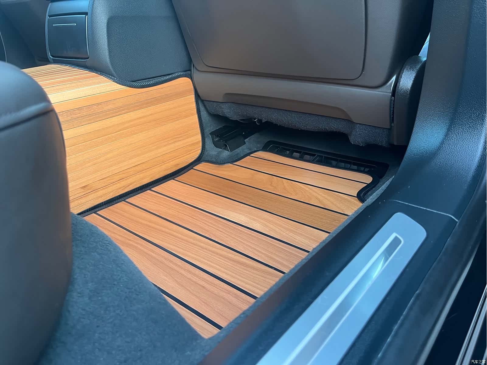Audi A8L, 2020 32