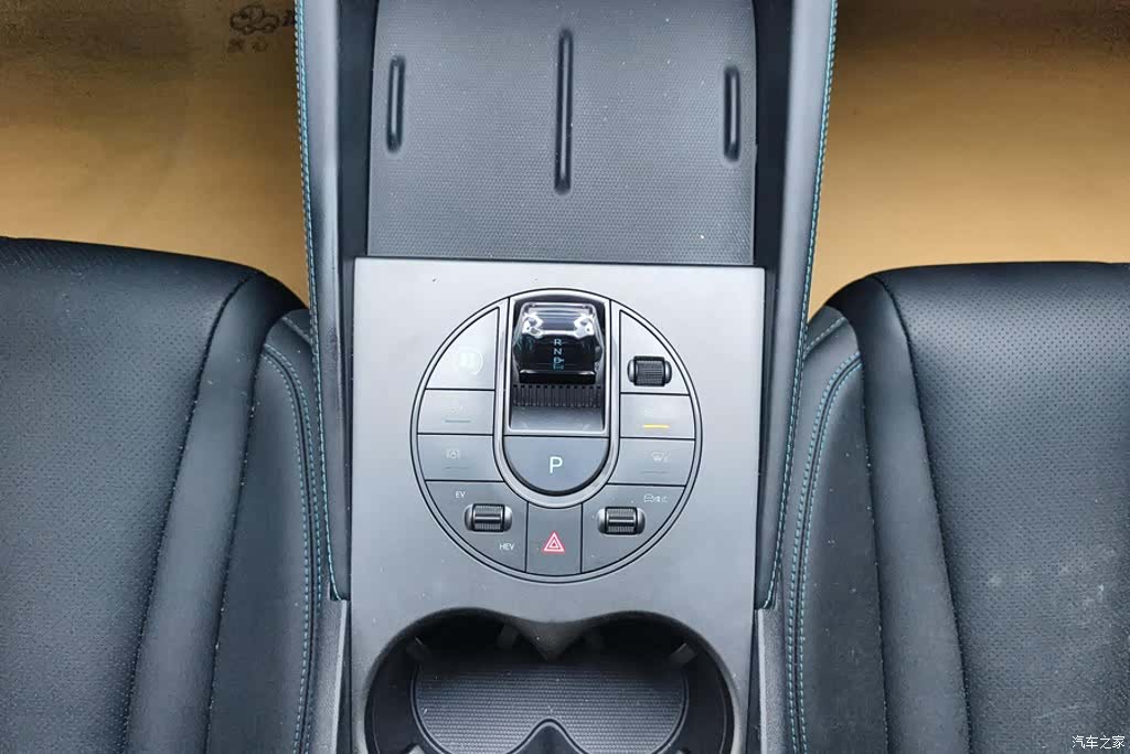 BYD Seal, 2025 16
