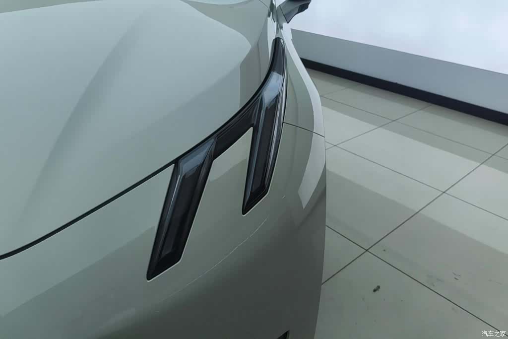 Lynk & Co 02, 2025 все фото
