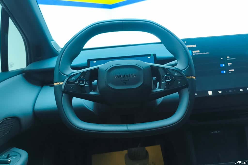 Lynk & Co 02, 2025 15