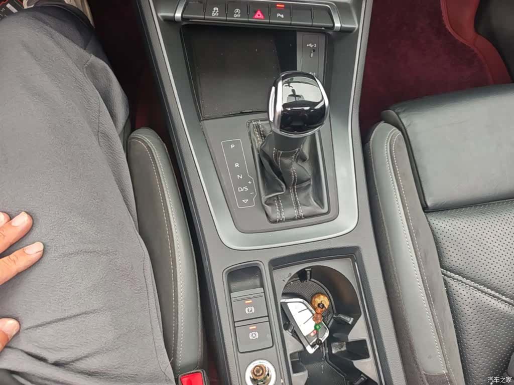 Audi Q3, 2020 14