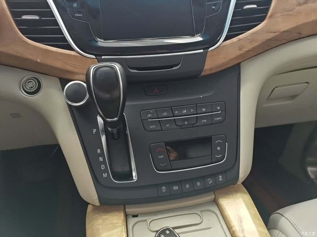 Buick GL8, 2020 14
