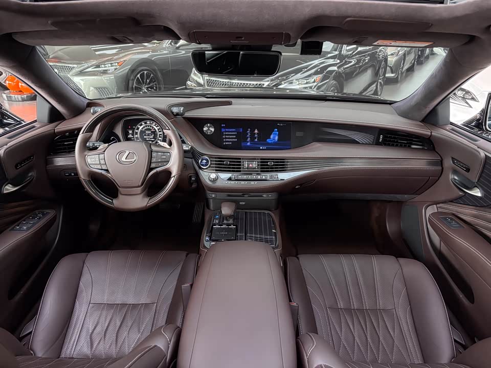 Lexus LS Lexus LS