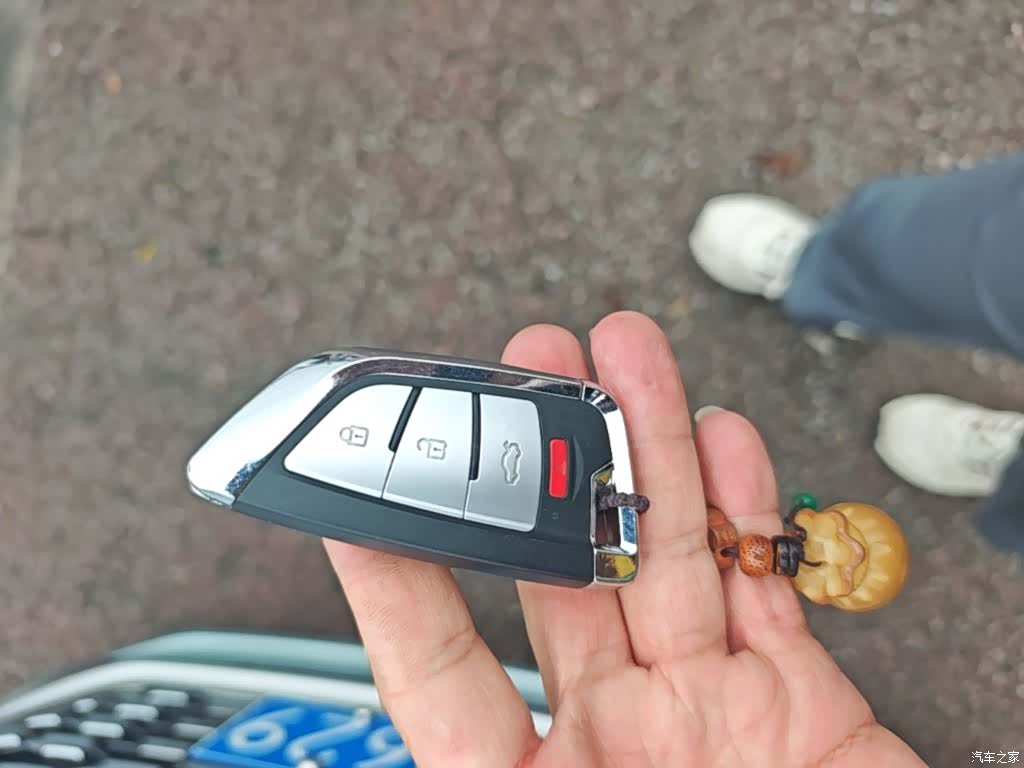 Audi Q3, 2020 9