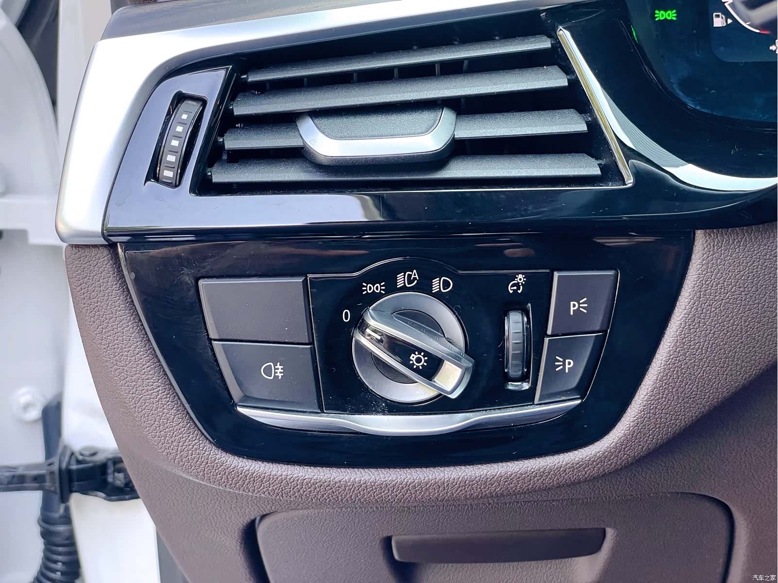 BMW 5 Series, 2024 30
