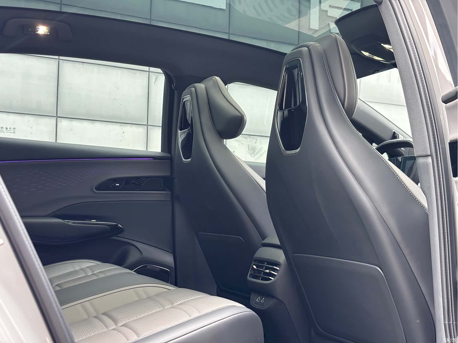 Hongqi H7, 2024 14