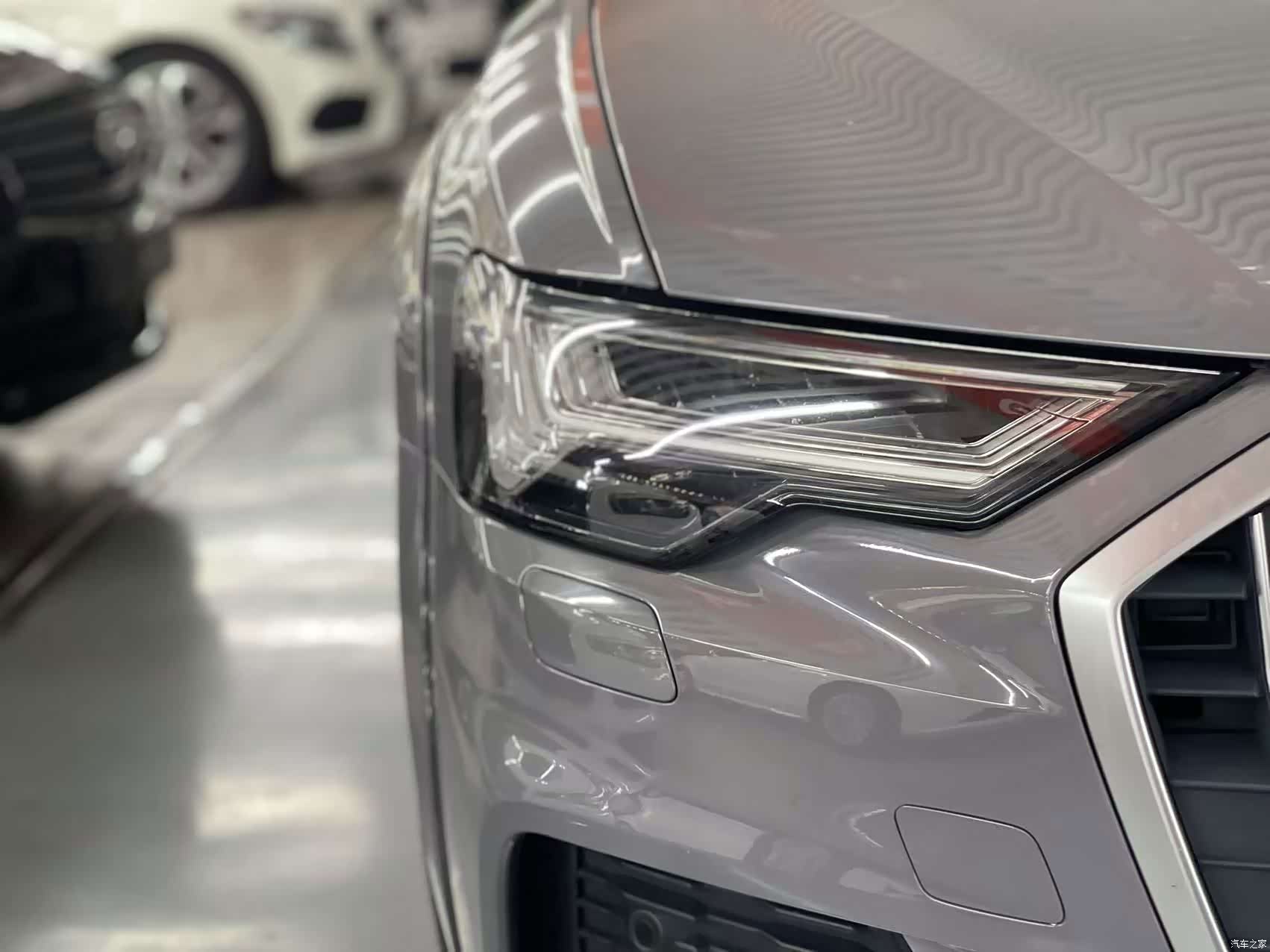 Audi A6, 2022 10
