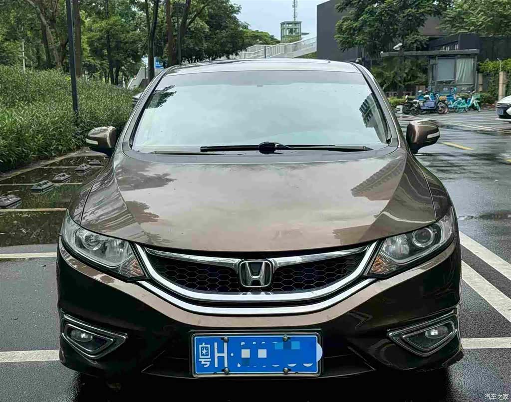 Honda Jade, 2016 3