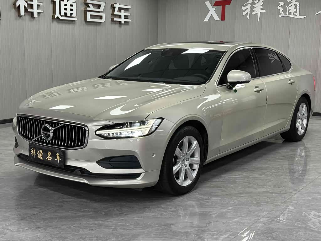 Volvo S90
