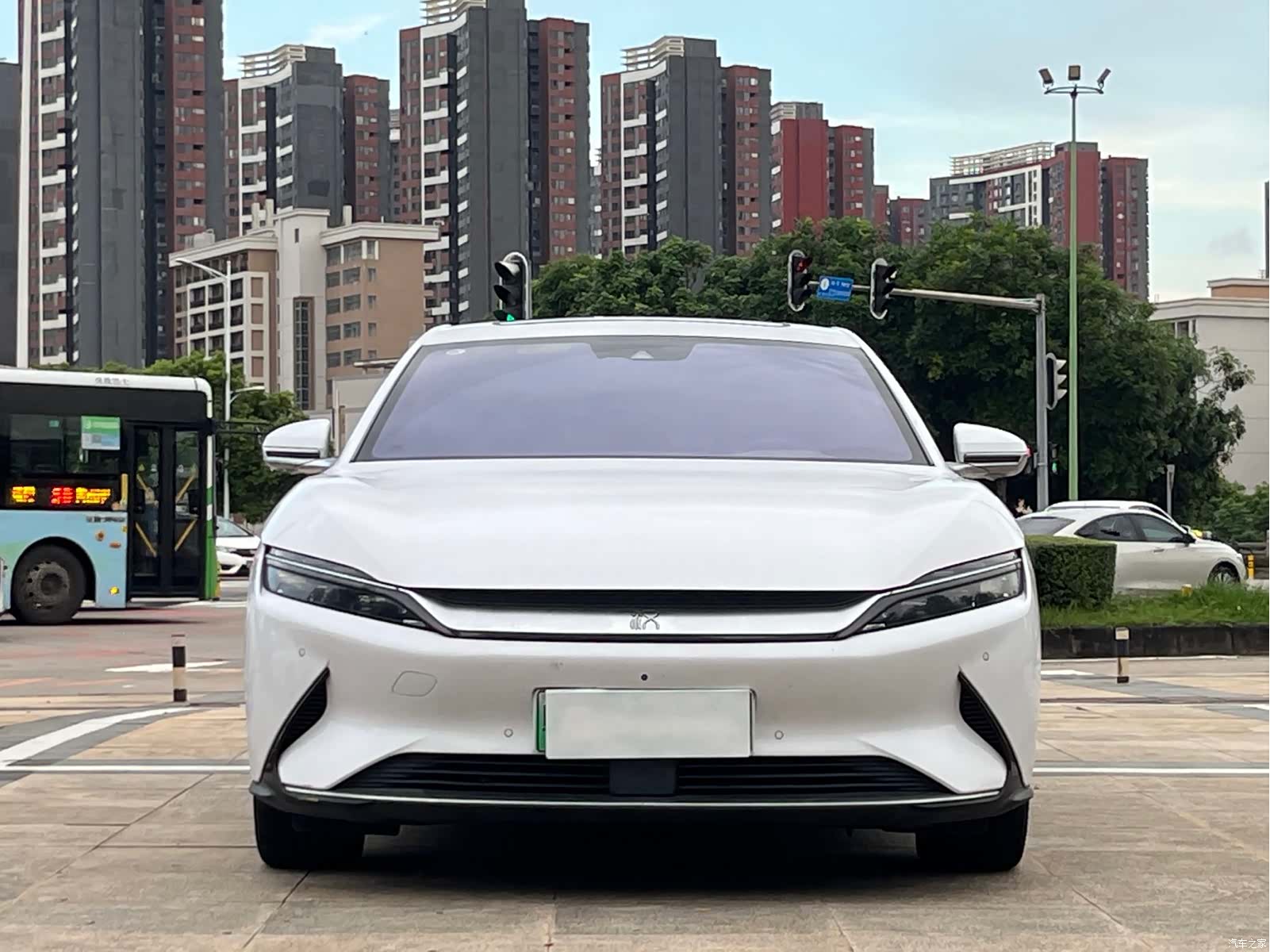 BYD Han, 2021 2