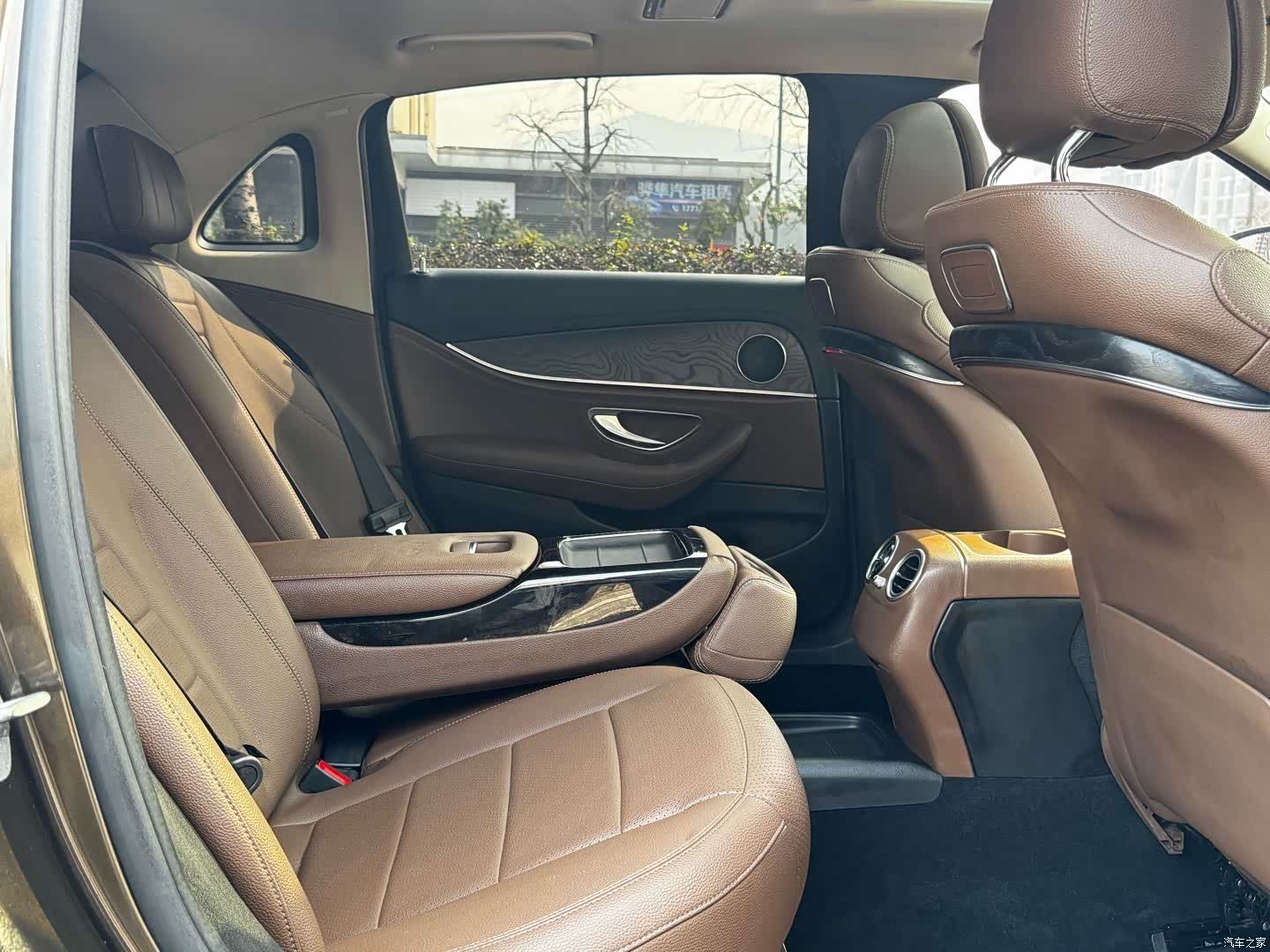 Mercedes-Benz E-Class, 2016 8