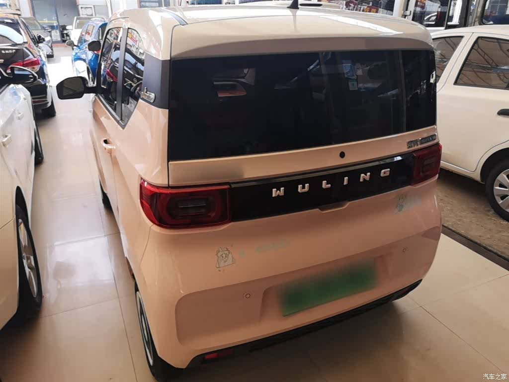 Wuling MINIEV, 2022 все фото