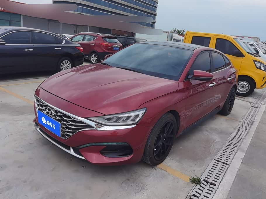 Hyundai Lafesta