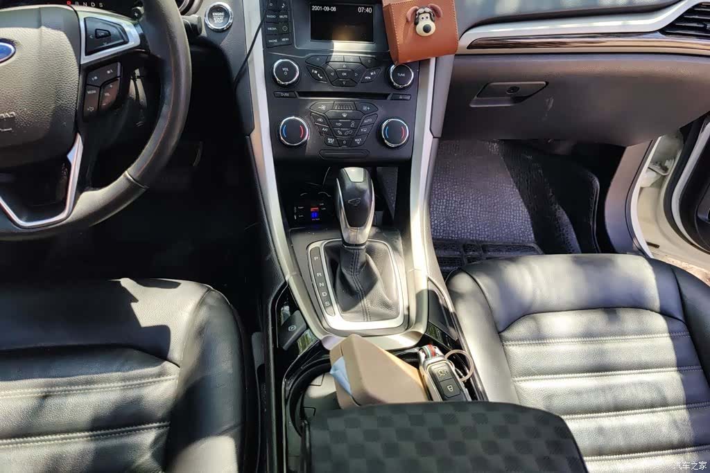 Ford Mondeo, 2015 16