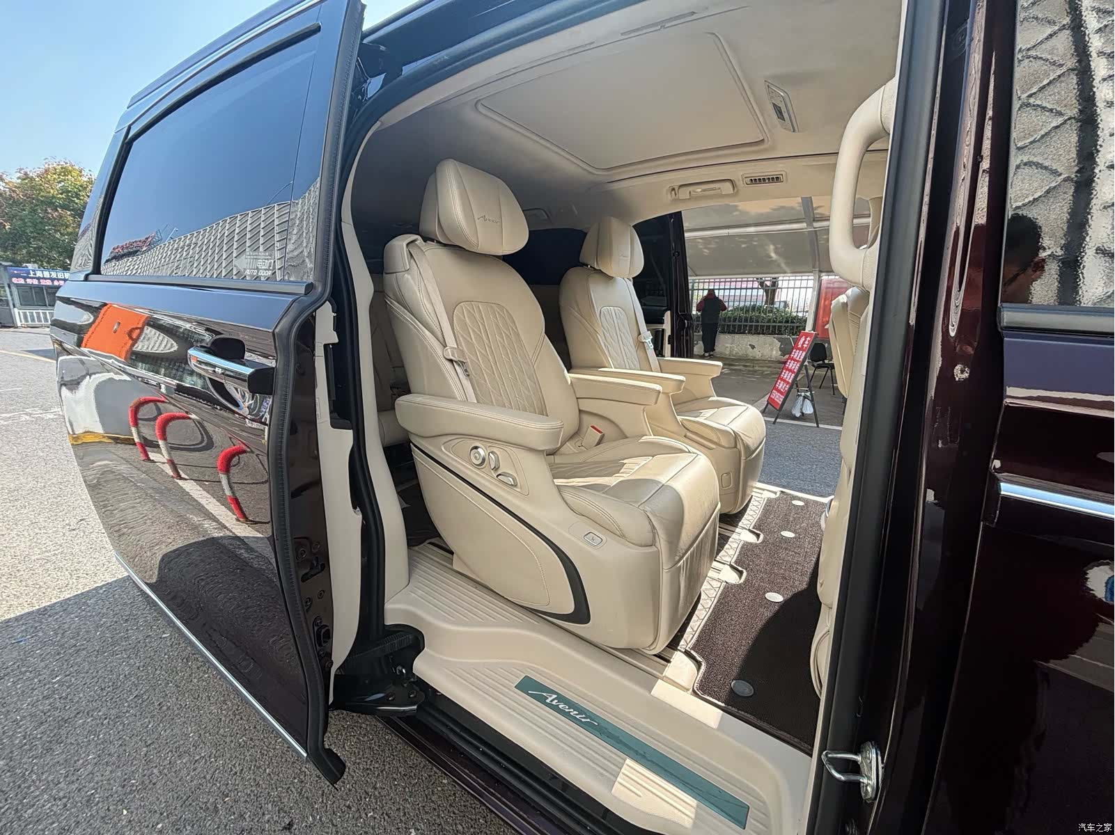 Buick GL8, 2020 8