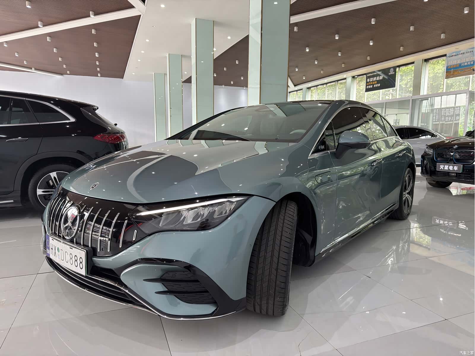 Mercedes-Benz EQE, 2025 3