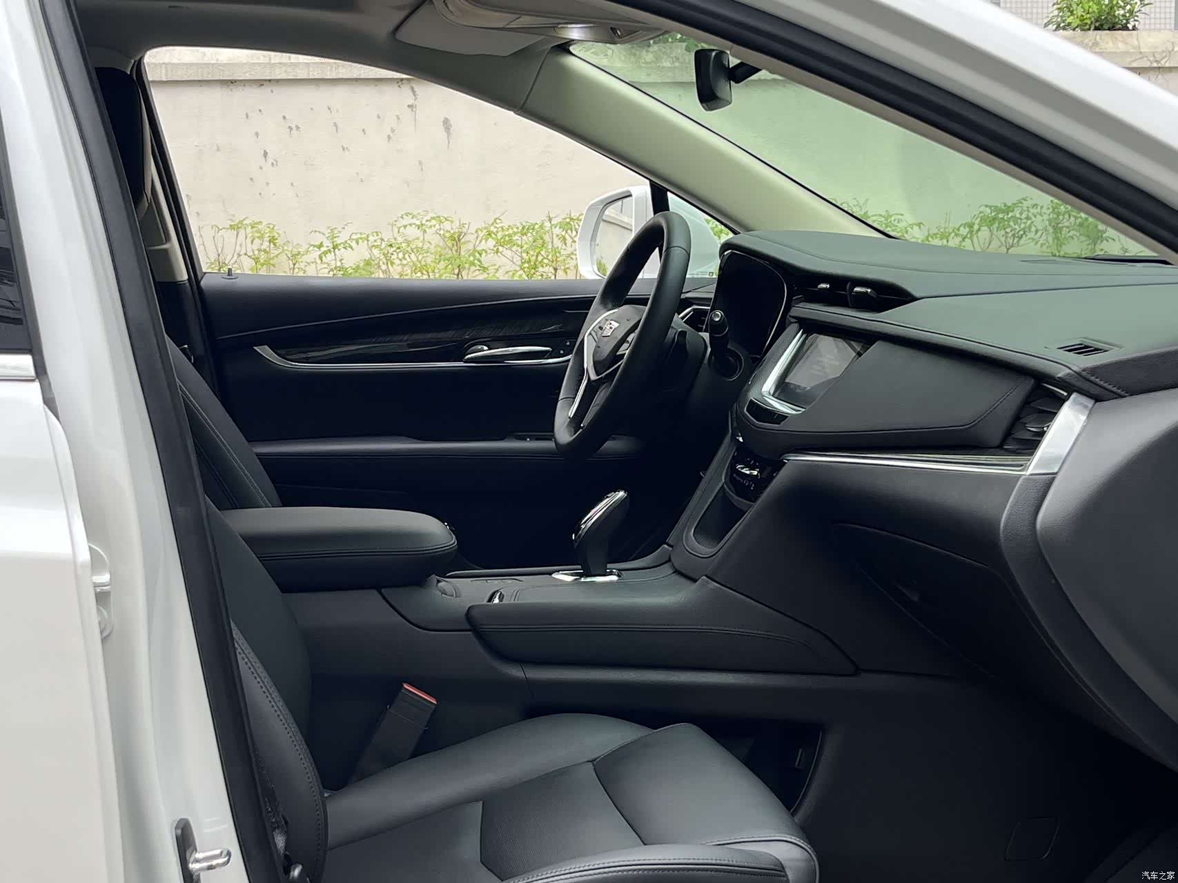 Cadillac XT5, 2019 12