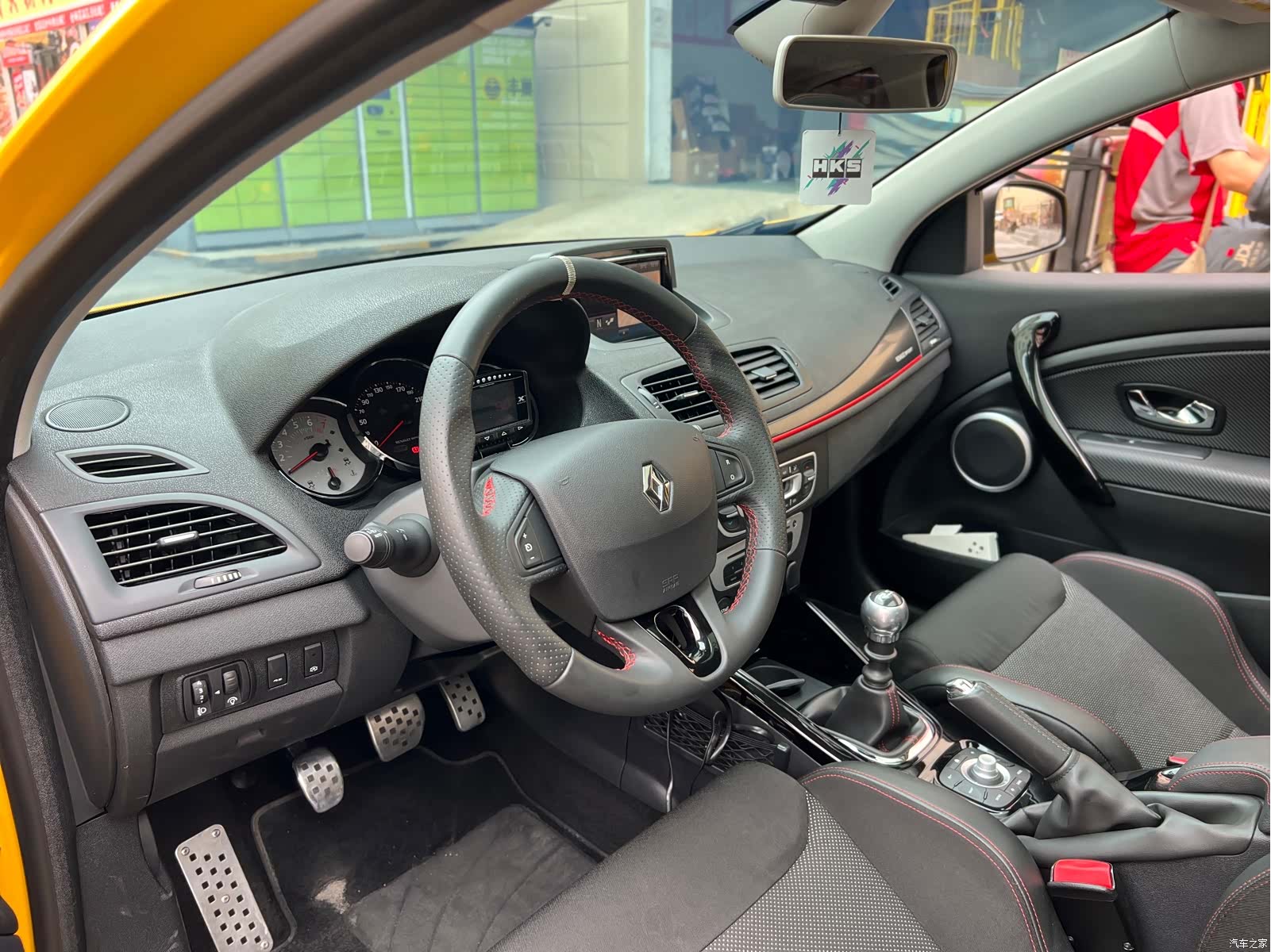 Renault Megane, 2018 9