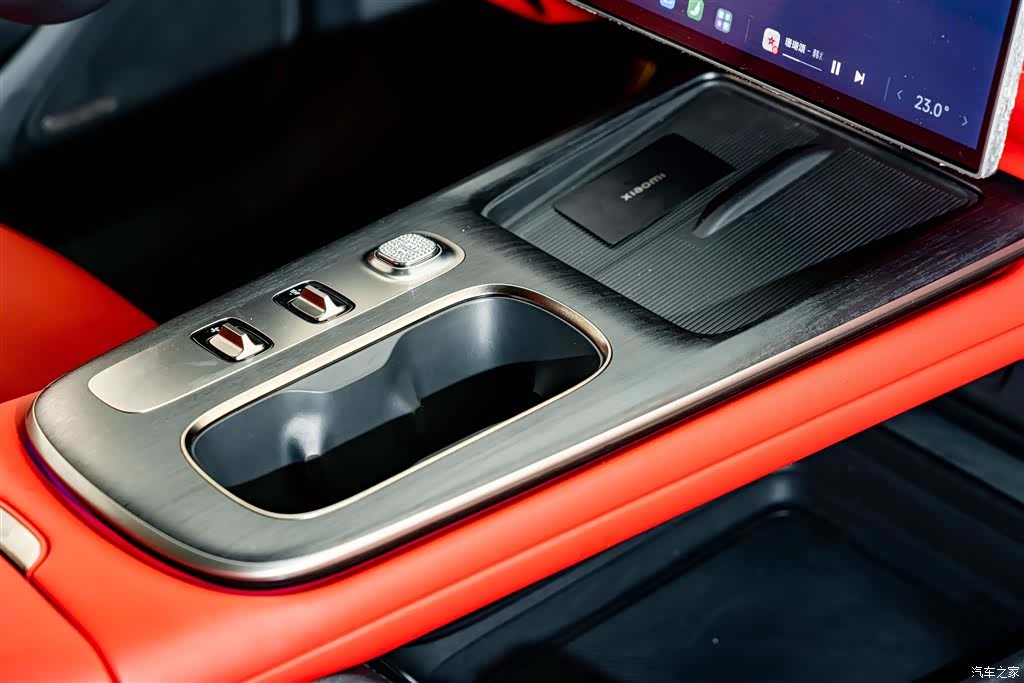 Xiaomi SU7, 2025 19