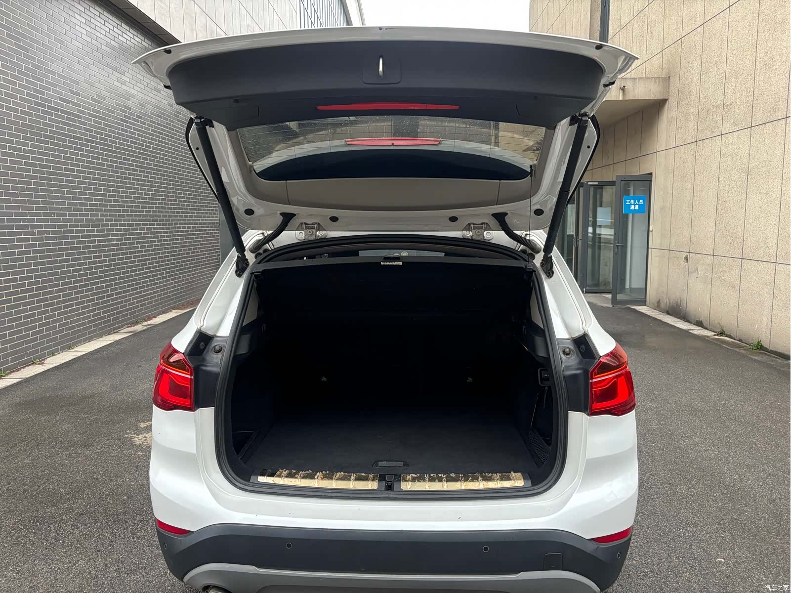 BMW X1, 2018 14