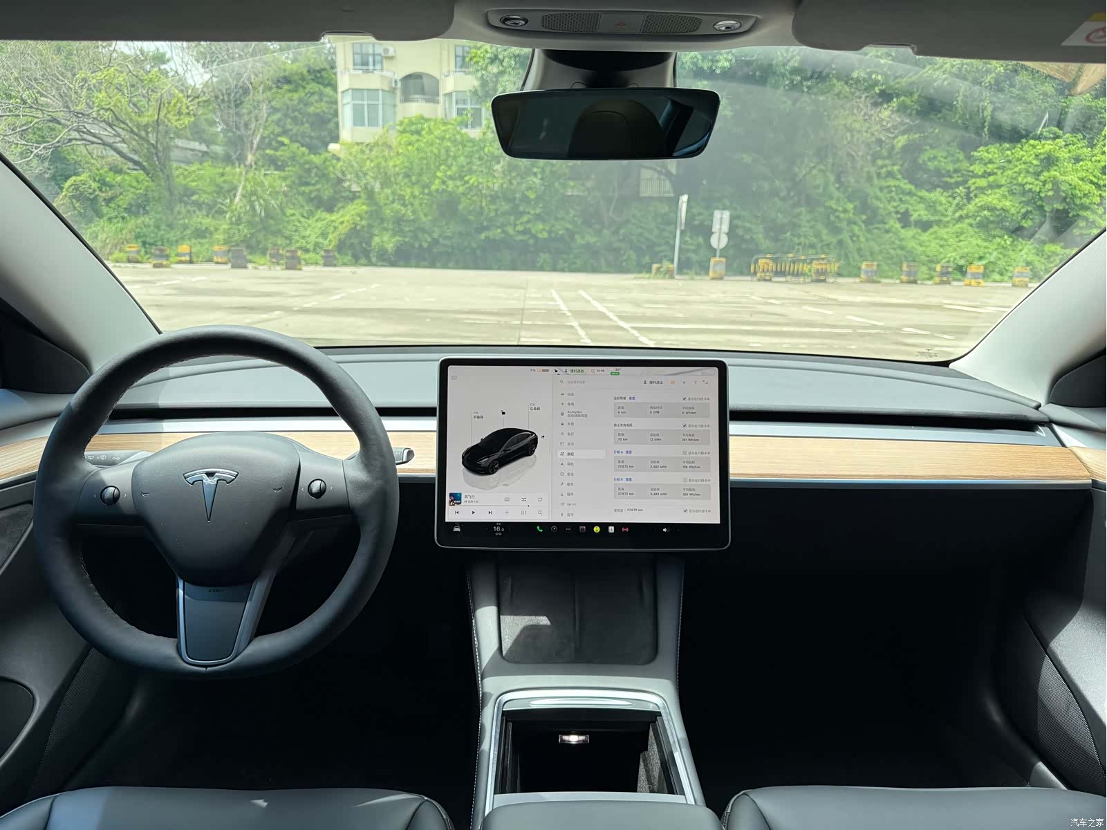 Tesla Model 3, 2022 7