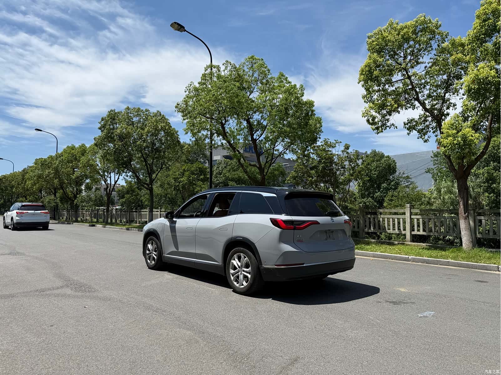 NIO ES8, 2020 7