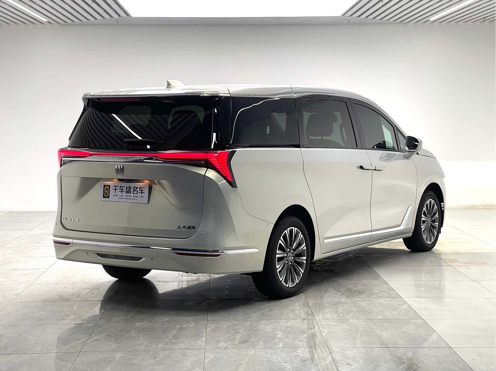 Buick GL8, 2025 6