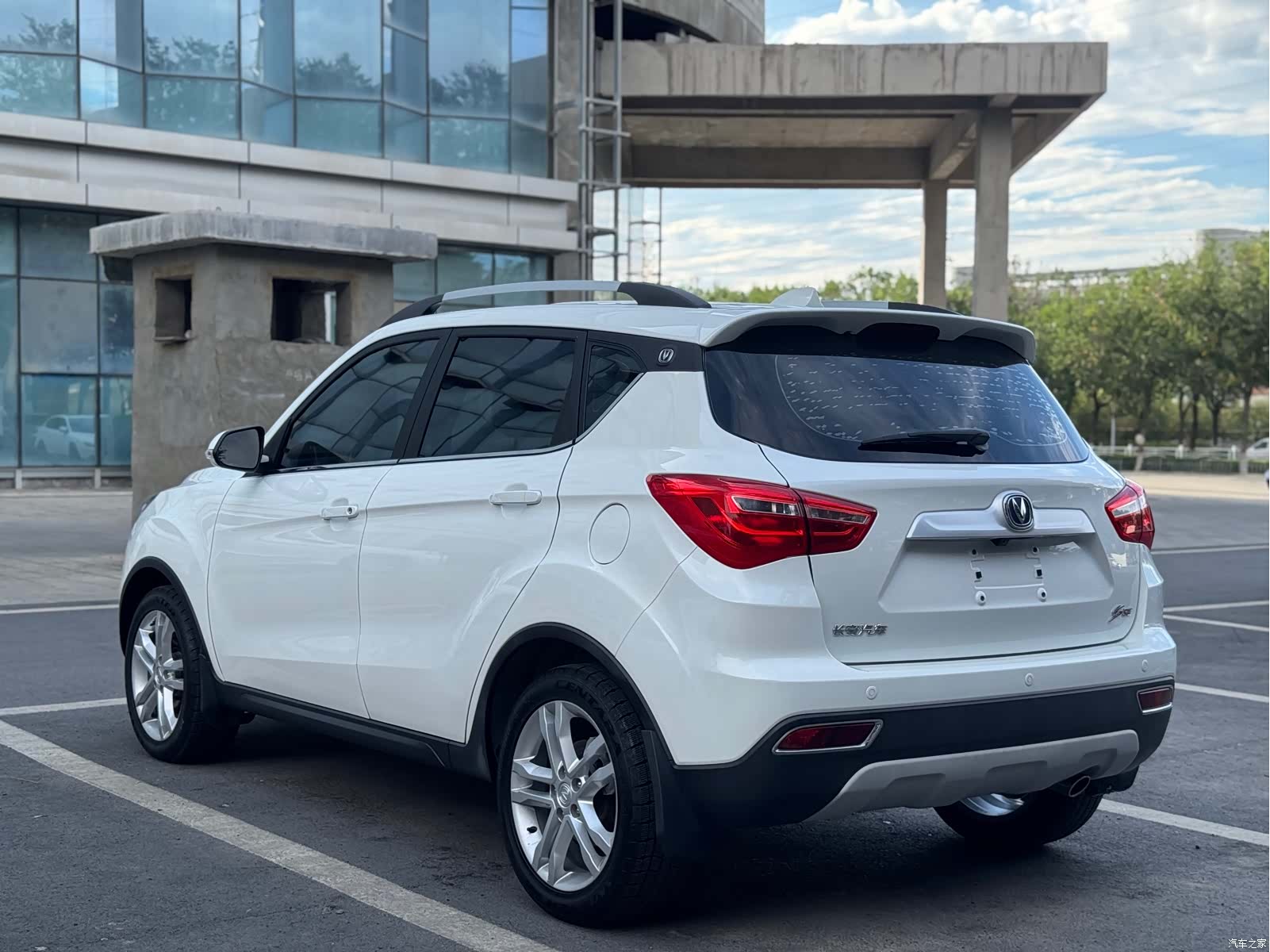 Changan CS35, 2017 12
