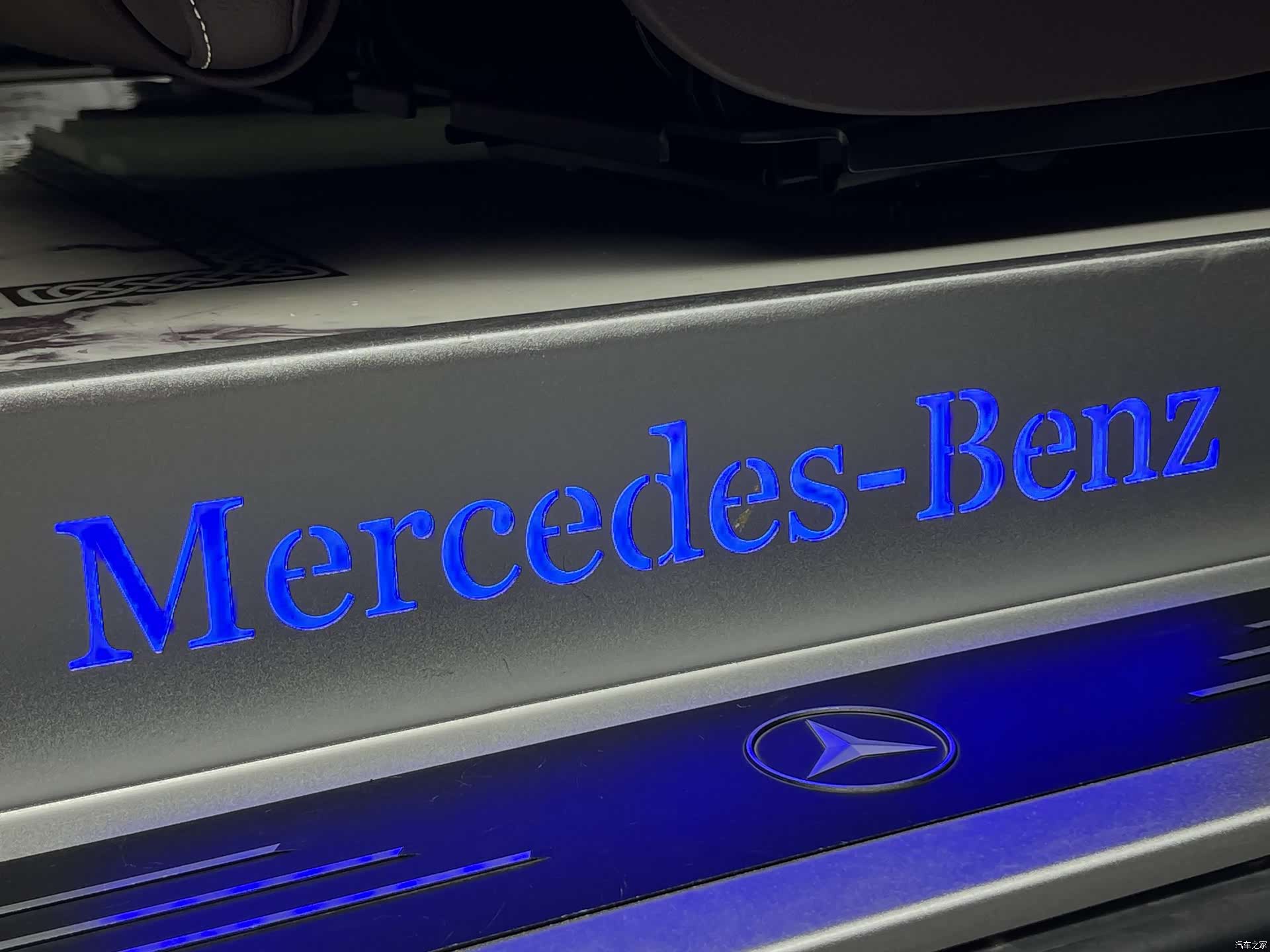 Mercedes-Benz V-Class, 2021 13