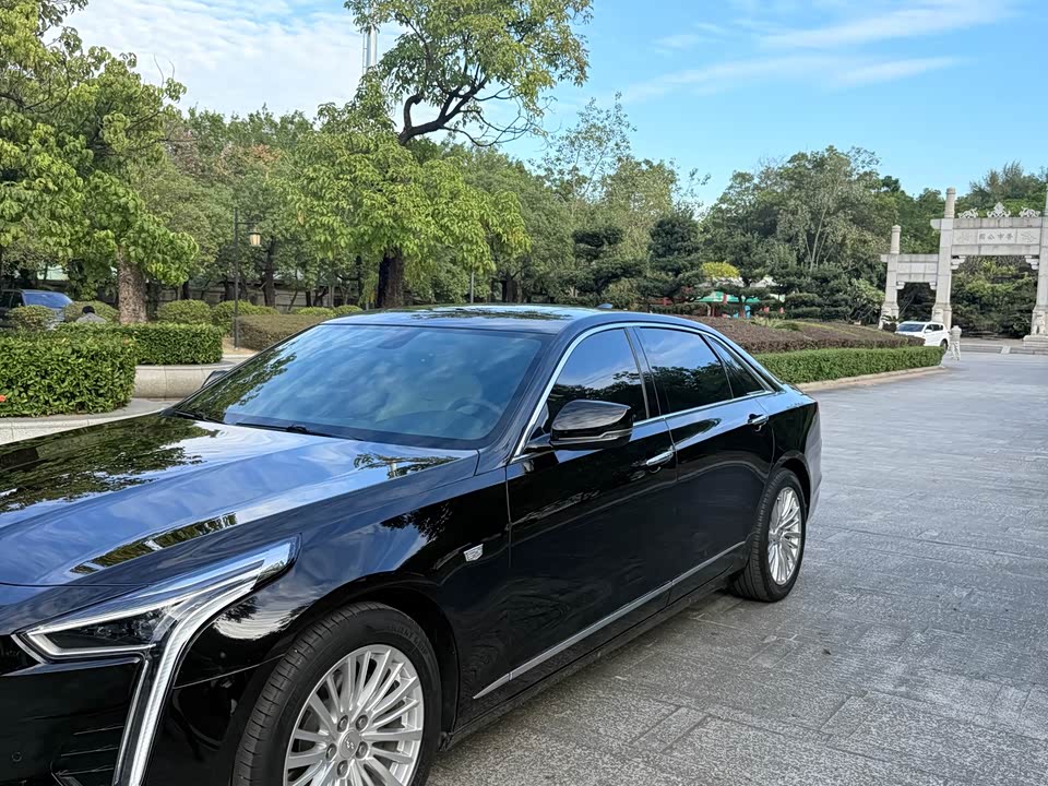 Cadillac CT6