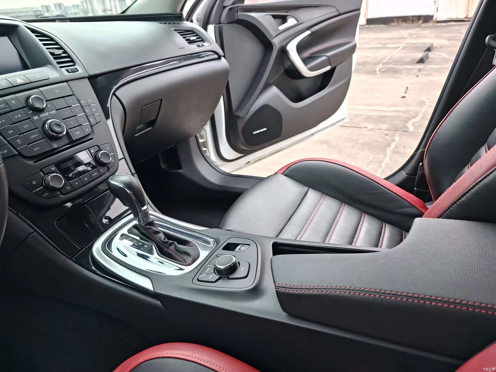 Buick Regal, 2012 11