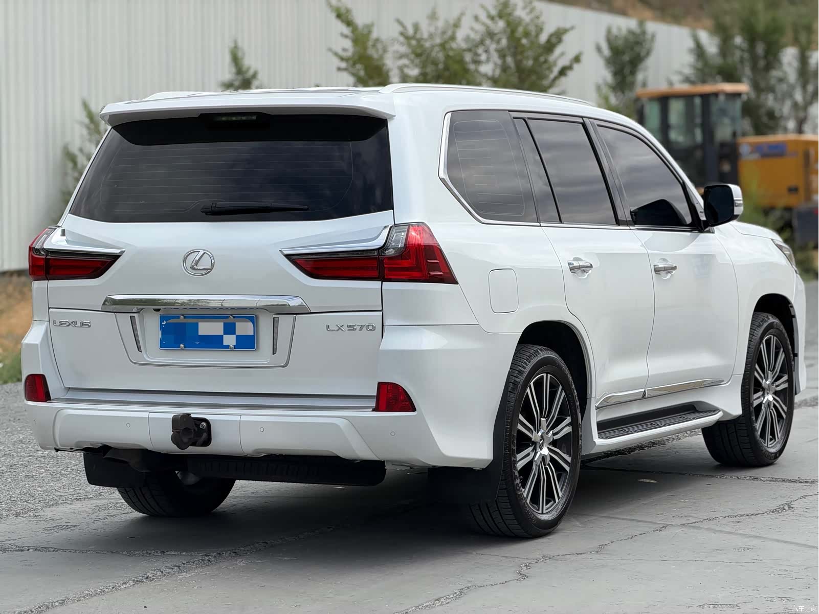 Lexus LX, 2019 7