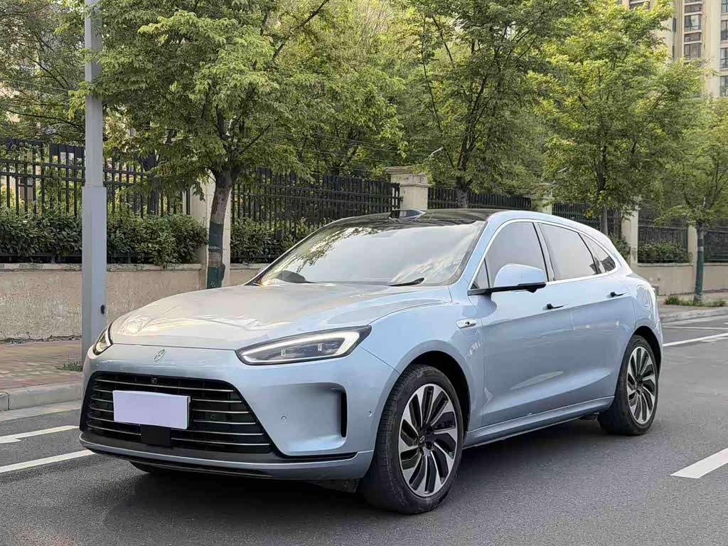 AITO M5