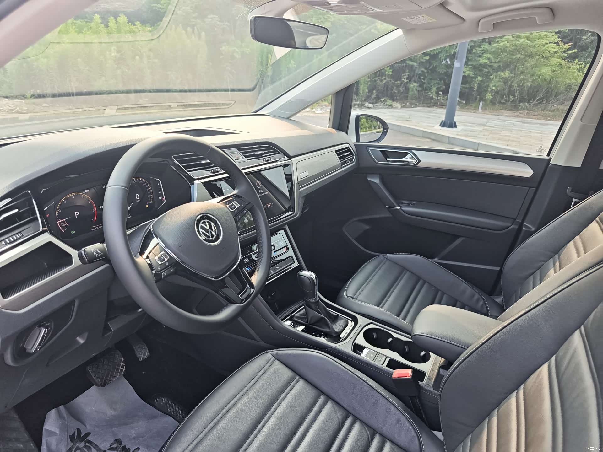 Volkswagen L, 2023 6