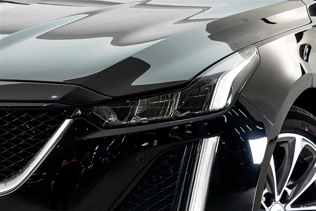 Cadillac CT5, 2021 все фото