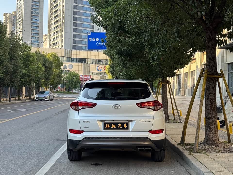Hyundai Tucson