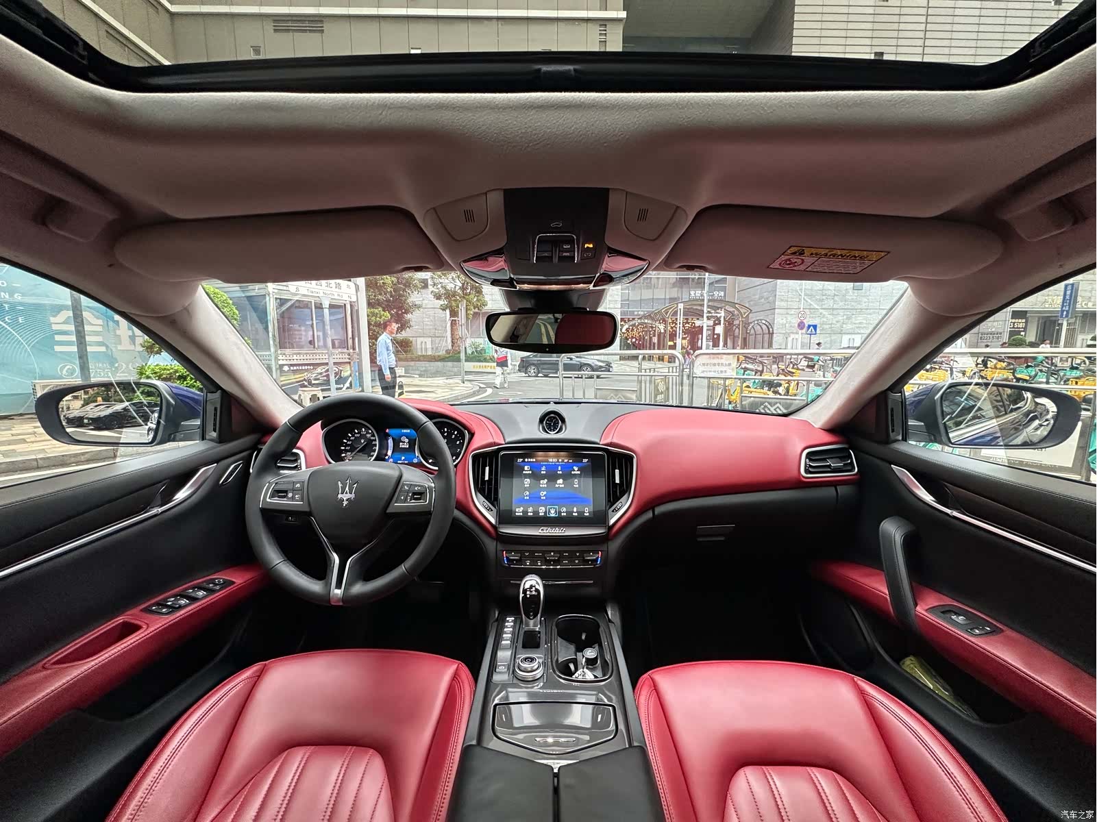 Maserati Ghibli, 2018 8