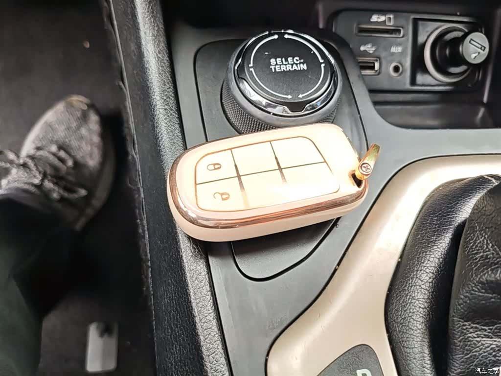 Jeep Cherokee, 2018 9