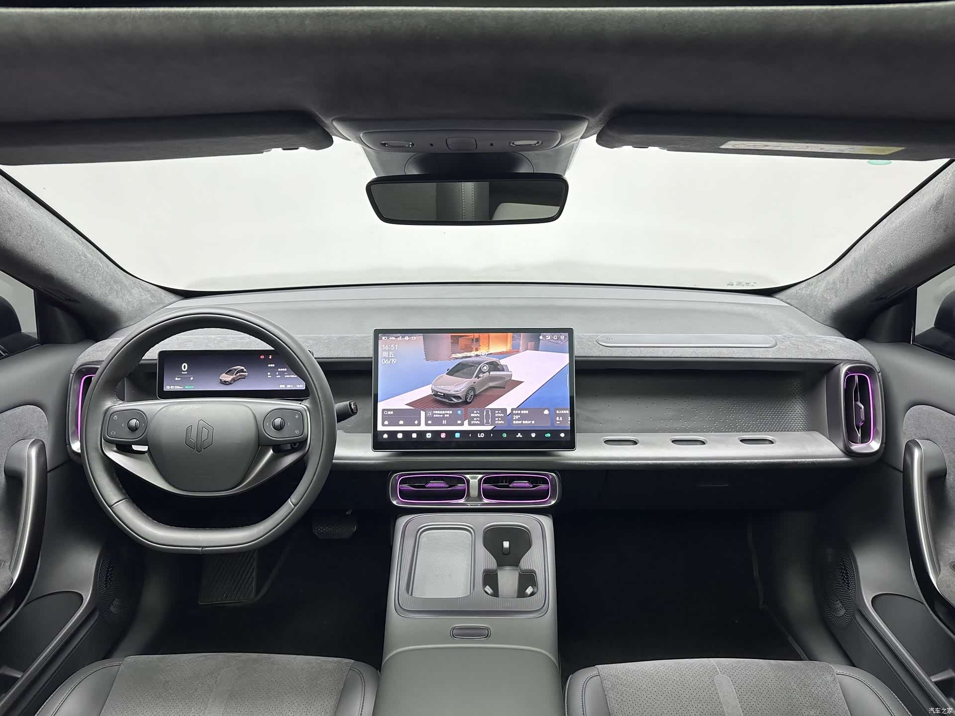 Leapmotor Lafa5, 2025 15