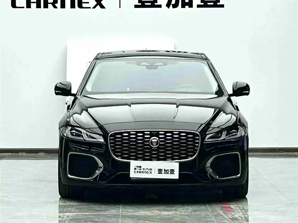 Jaguar XFL
